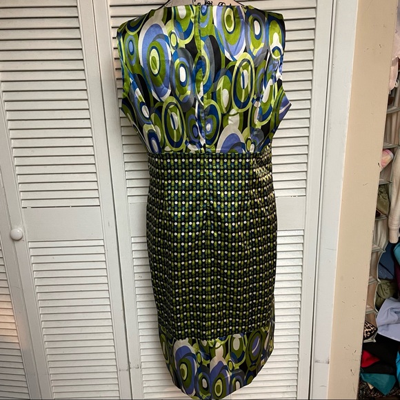 Leslie Stuart Dress - Picture 4 of 4